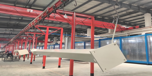 靜電噴涂的工作原理是什么？